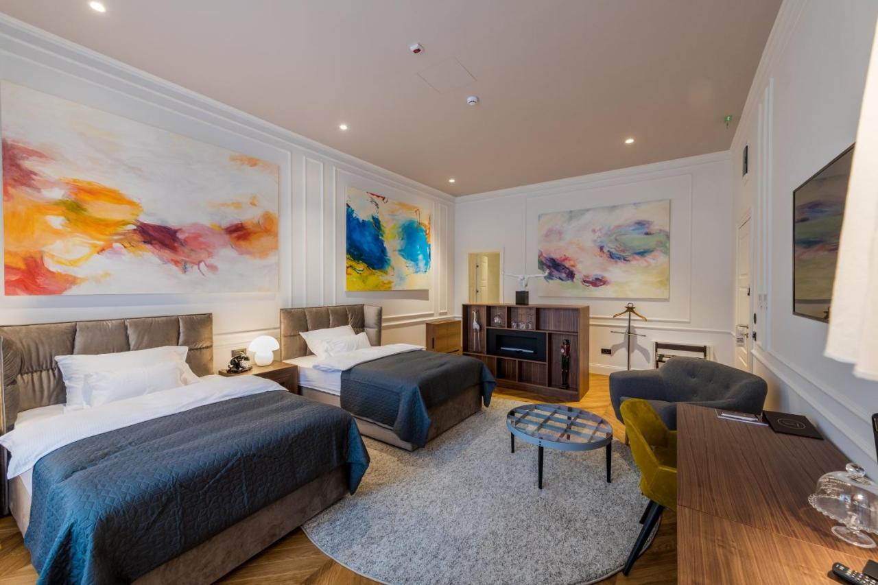 Boutique Hotel Tvrda Osijek Bagian luar foto